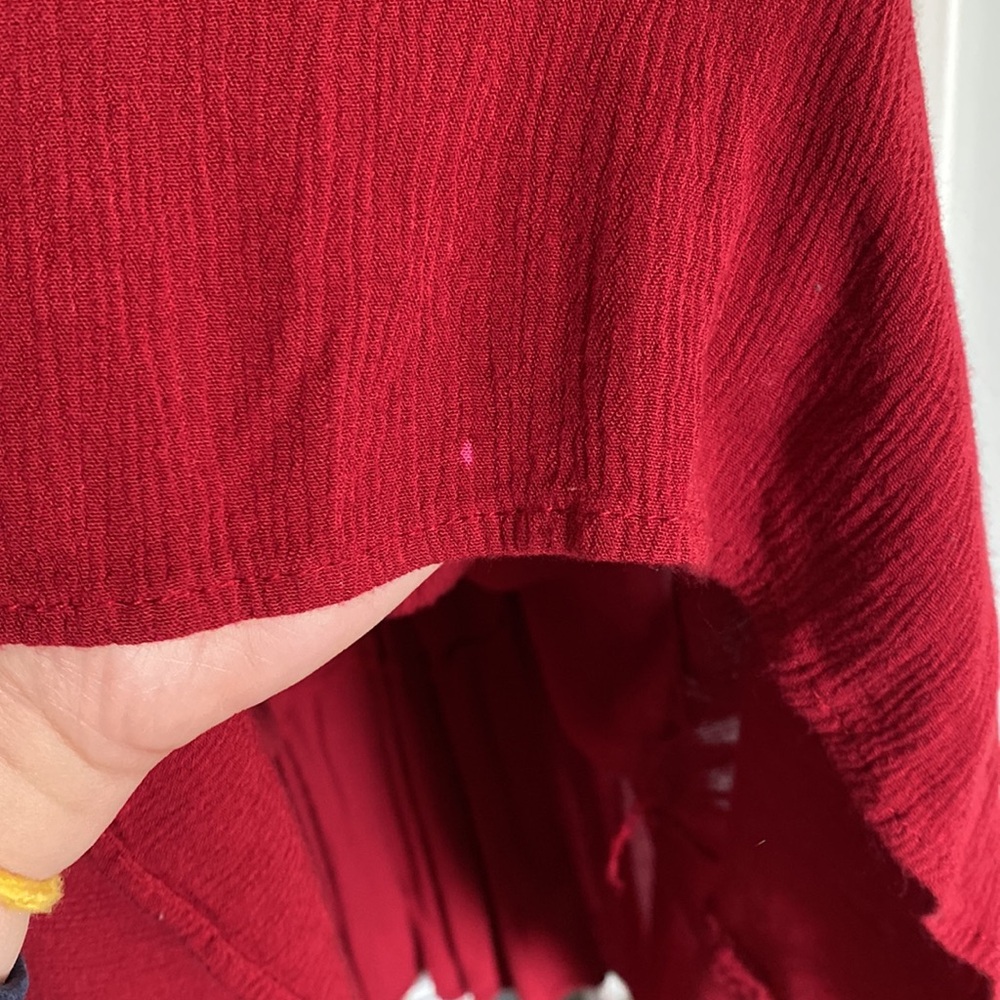 Knox Rose women’s red boho embroidered midi dress with pockets. - Picture 6 of 8
